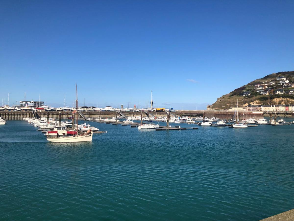 Captain Yoo - Regate- Sentir Les Embruns Vue/Port Fécamp Exterior foto