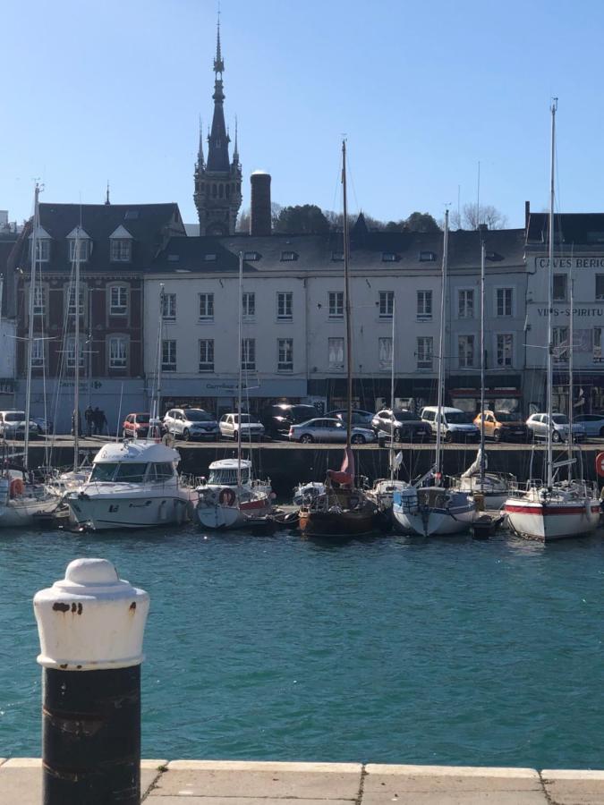 Captain Yoo - Regate- Sentir Les Embruns Vue/Port Fécamp Exterior foto